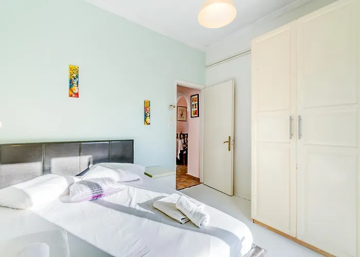 Georgia's Apartmán Corfu (city)